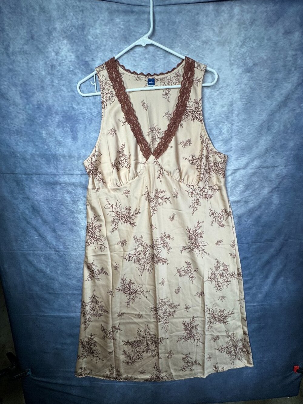 Old Navy Satin Floral Lace Trim Midi Nightgown XL Petite Peach Brown Sleeveless